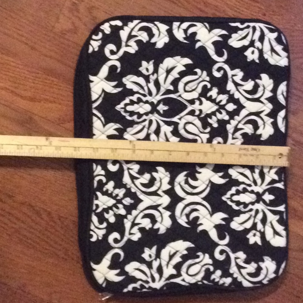 Laptop cover - Picture 2 of 4